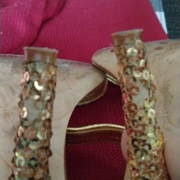 MANOLO BLAHNIK HEELS - Picture 12 of 14